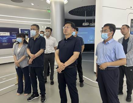 �Ƽ�չʾ����2